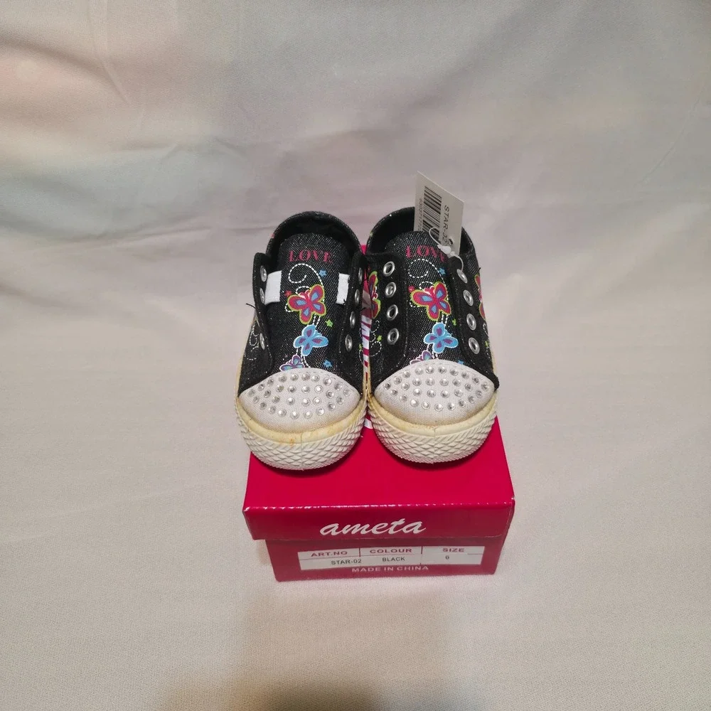 Ameta Girls Toddler Black Lace Up Butterfly Shoes Size 6 NWT‎